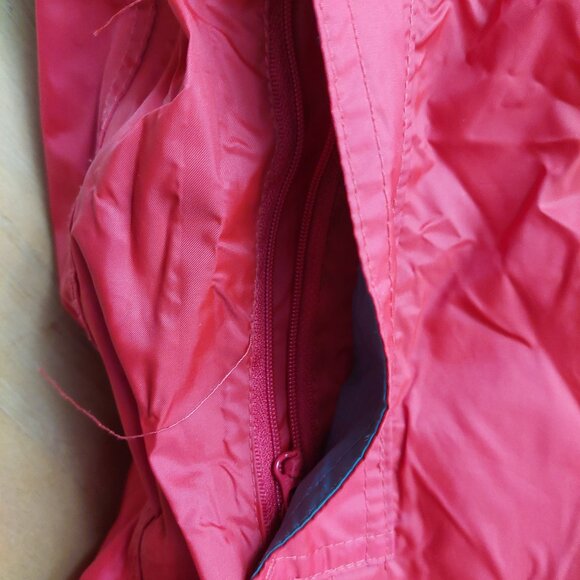 Mountain Warehouse Men's Pakka Waterproof Breathable Taped Seams Jacket Size XS - Picture 7 of 16